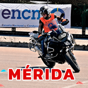 Curso de Conducción Segura y Eficiente de Motocicletas MÉRIDA